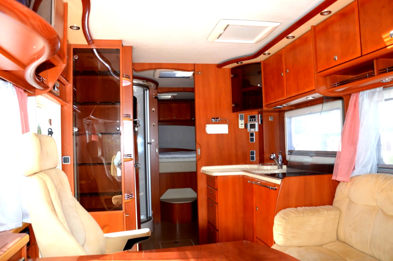 
								Concorde Carisma I790H full									